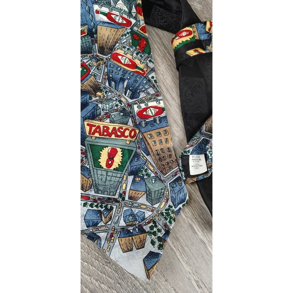 Tabasco Hot Sauce Neck Tie Imported Silk USA Made 56 x‎ 4 City Cars Road